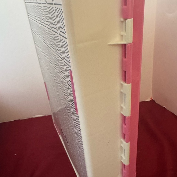 Barbie Glam Convertible Pink Doll Vehicle Mattel  2016 &  Barbie Closet 2018 EUC - Picture 6 of 16